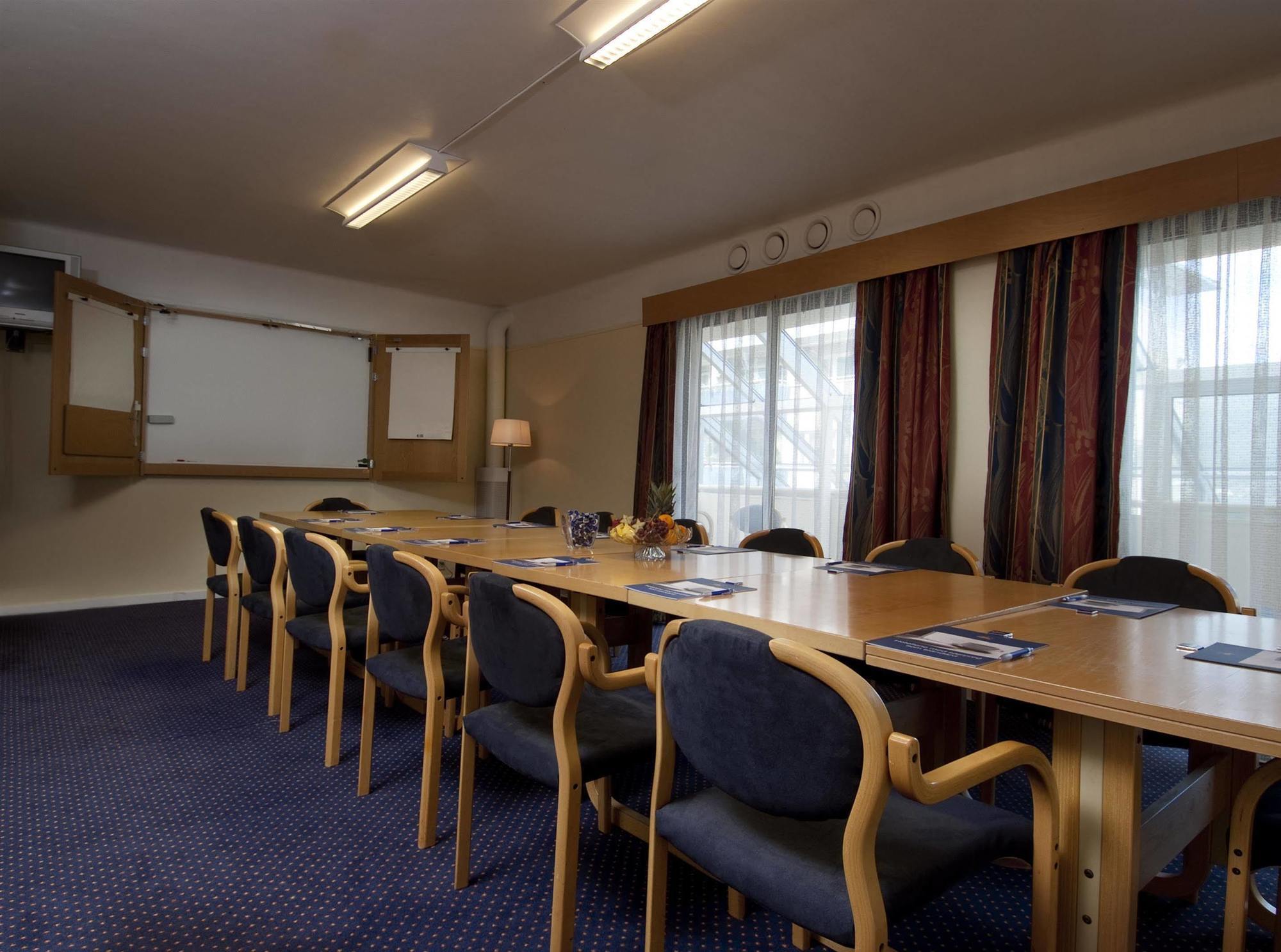 Thon Partner Hotel Maloy Afaceri foto