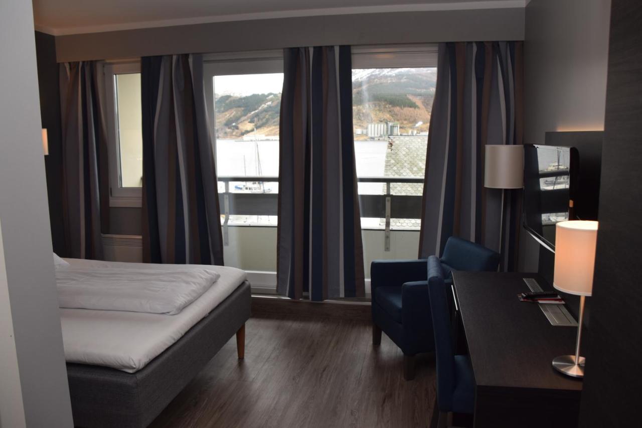 Thon Partner Hotel Maloy Exterior foto